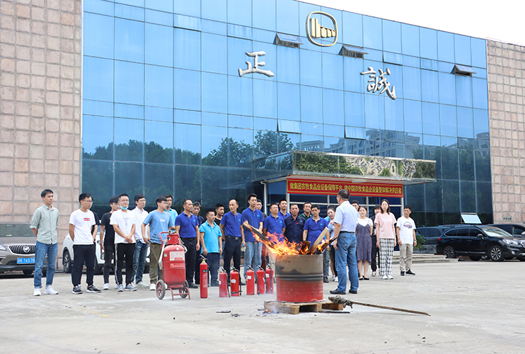 1637132705623312.jpg 消防演練.jpg